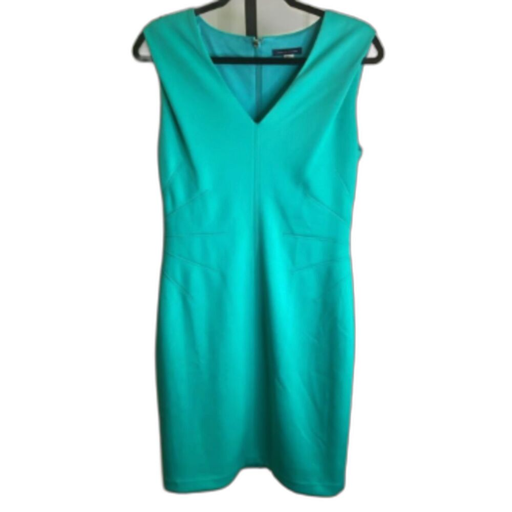 Tommy Hilfiger Elegant Turquoise Sleeveless Dress, size 8